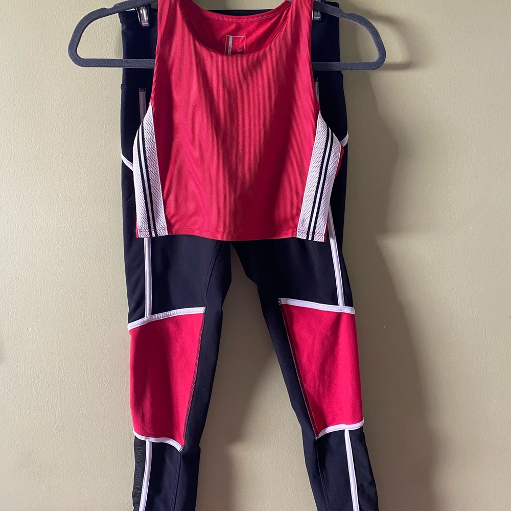 Mondetta workout set